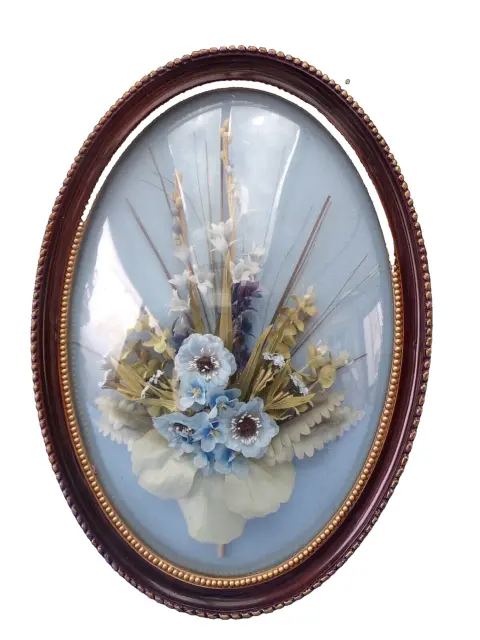 Cadre médaillon perlé ovale vintage avec bouquet de fleurs séchées-verre bombé