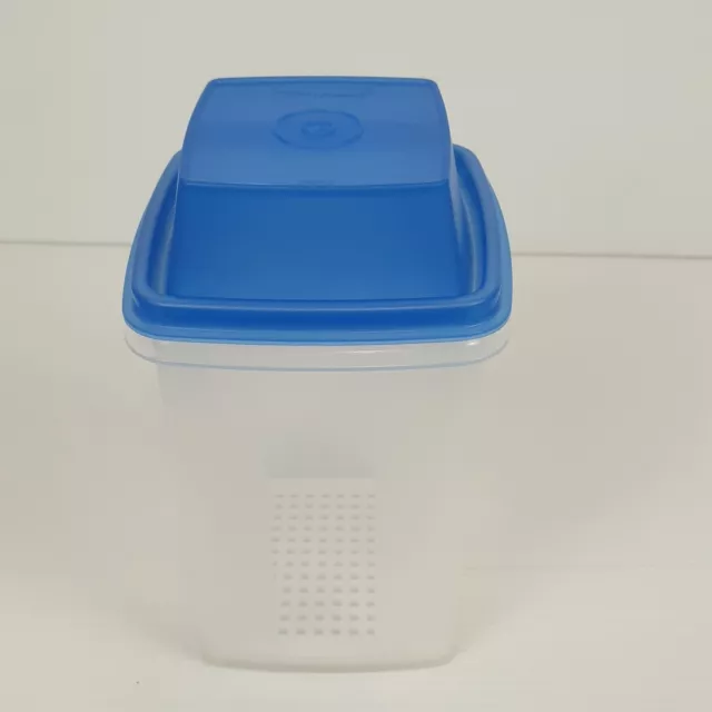 Tupperware Beetroot Container Retro Pick a Deli with Strainer Transparent BLUE