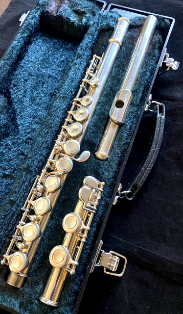 Yamaha Advantage Overhauled Flute Offset G, C Foot Video Demo