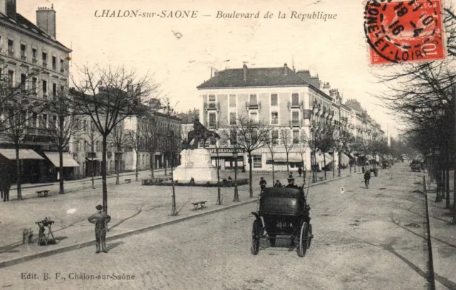 CPA 71 - CHALON SUR SAONE (S. & L.) - Boulevard de la République