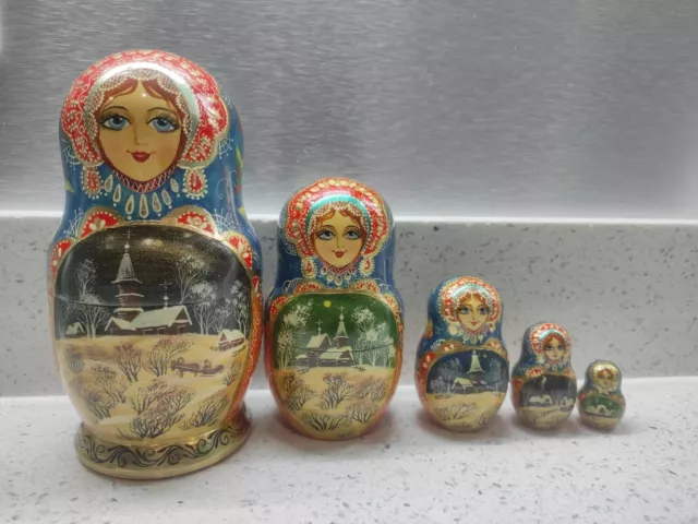 5 Russian Nesting Dolls Stacking Matryoshka Hand Painted St Petersburg Artist