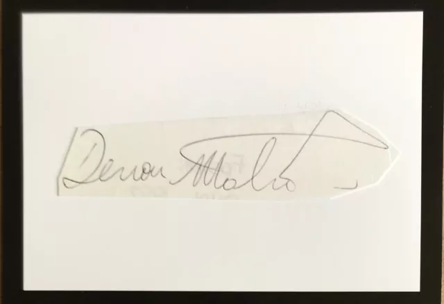 Devon Malcolm  English Cricketer   , Original Autograph on 6 x 4 Card