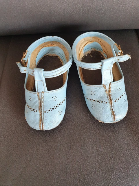 Anciennes CHAUSSURES en cuir souple  pour Grande Poupée 3