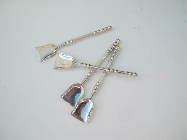 Beautiful Solid Silver Condiment / Salt Spoon With Shovel / Spade Design