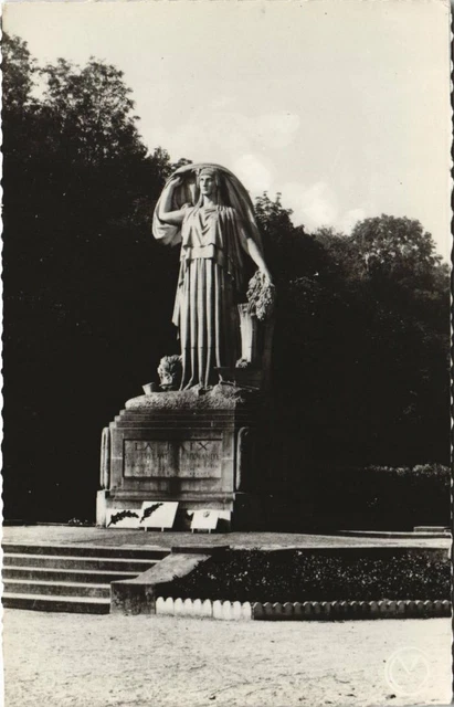 CPA CREIL - OISE the monument to the dead (130988)