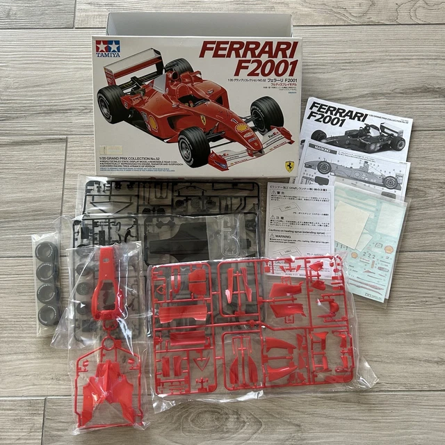 Maquette TAMIYA kit 20052 Ferrari F2001 1/20 Grand Prix Collection No.52