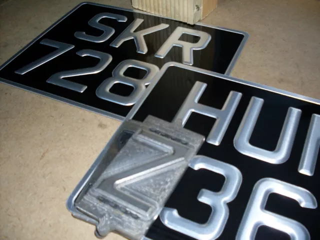 CLASSIC Pressed Vintage Motorcycle Number Plate & Border [ 9"x 7"] *HEAVY DUTY* 3