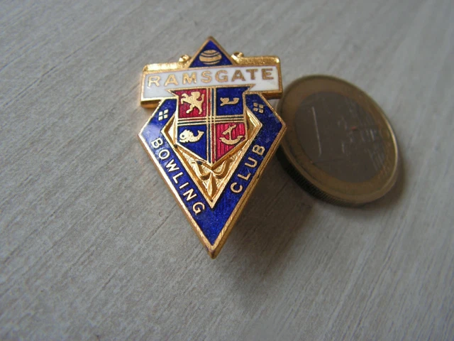 INSIGNE ANCIEN bowling club torquay (c 53) EUR 2,00 - FR