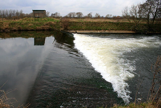 Photo 6x4 Flow Monitoring Weir Church Wilne On the River Derwent west of  c2009