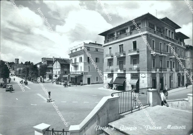 ch66 cartolina  porto s.giorgio piazza matteotti provincia di ascoli piceno