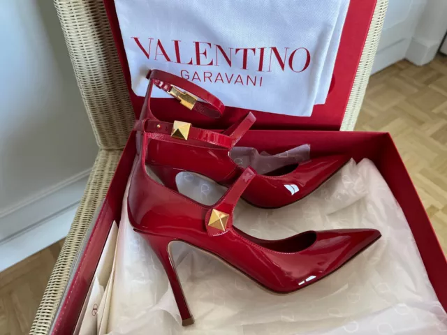 Valentino chaussure rouge deals