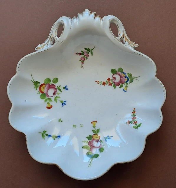 ANCIEN POUDRIER DE table en porcelaine avec sa houppette en