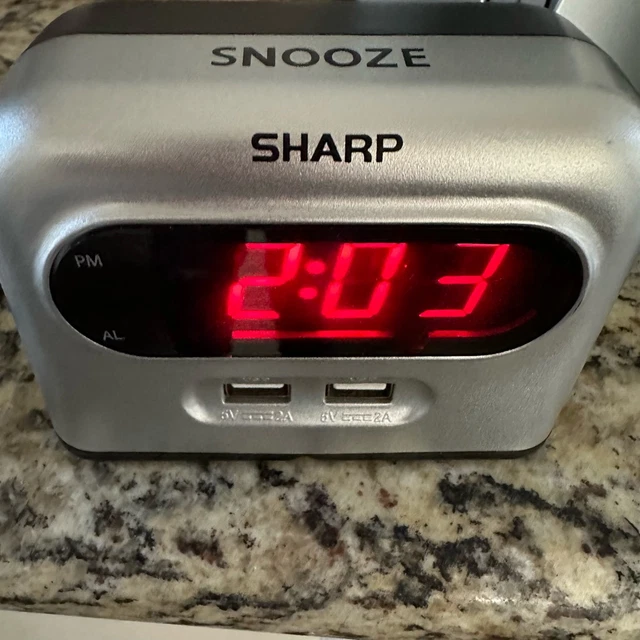 SHARP ALARM CLOCK Digital LED with 2 USB Fast Charging Ports SPC193