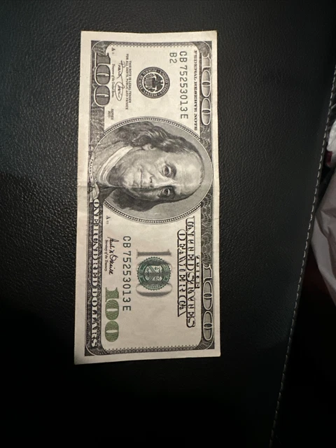 2001 $100 100 Hundred Dollar Bill, Federal Reserve Note, Serial#  Cb75253013E
