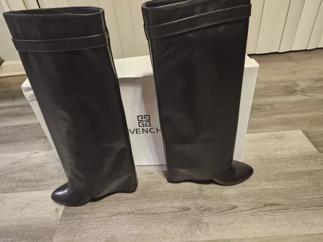 Authentic Givenchy Shark  Lock Boots Size 42 2