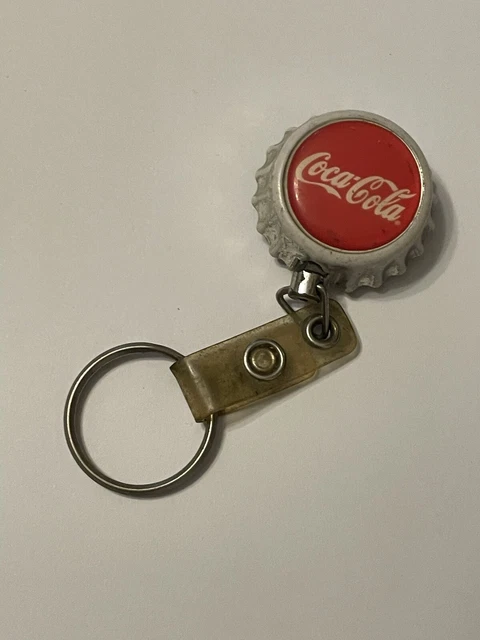 Vintage Coca Cola Retractable Keychain Bottle Cap Plastic