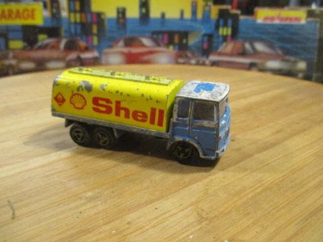 Ancien Camion Saviem Citerne Majorette Série 200 – Rouge Shell – État Neuf Sous Blister
