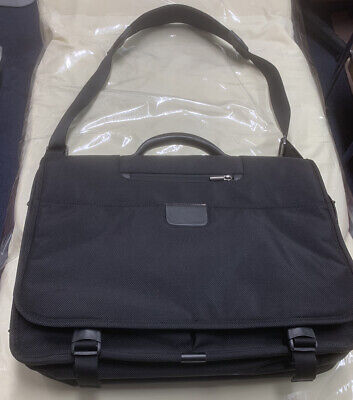 Briggs & Riley Laptop Briefcase Travelware Black Style KMC407-4   (17.5”x13.5”)