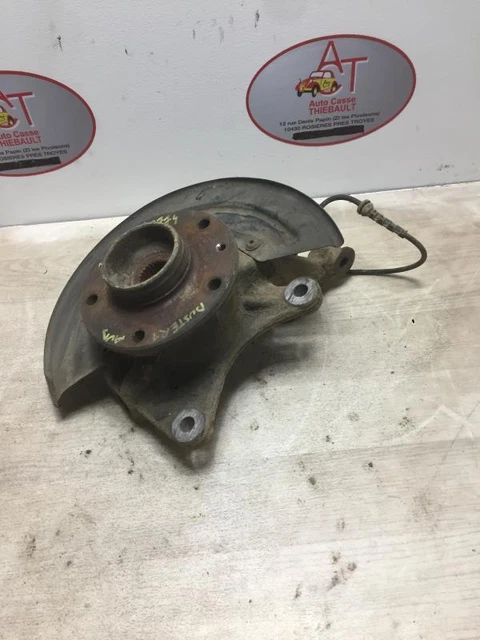 Fusee avant droit DACIA DUSTER 1 PHASE 1 1.5 DCI - 8V TURBO 4X4 /R:62490725