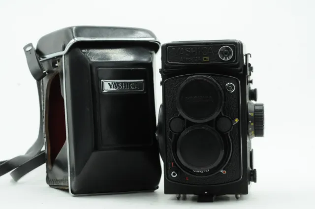 Yashica Mat-124G Twin Lens Camera 80mm 3.5 Yashinon 6x6 1-1/500 1970 #207