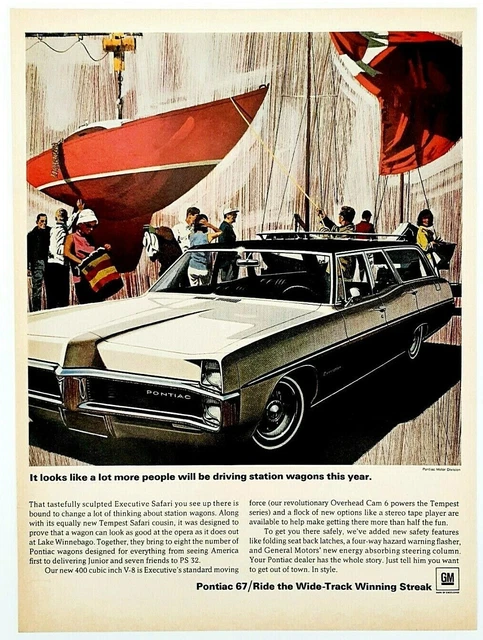 Pontiac car ad Executive Safari station wagon vintage 1967 auto advertisement