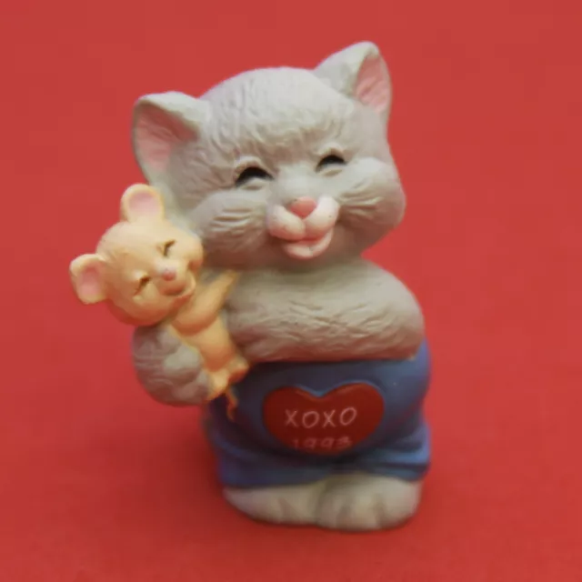 Hallmark Merry Miniature Valentine's 1993 Cat Hugging Mouse QSM8102 Friends NEW