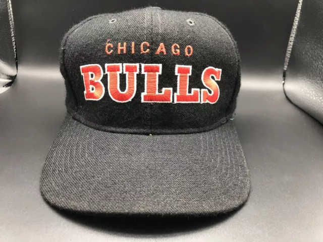 90's Chicago Bulls Starter Black Pinstripe NBA Snapback Hat – Rare VNTG