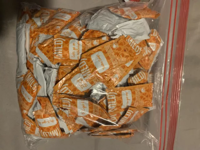 50 Taco Bell MILD Sauce Packets.   New And Sealed! Free Fast Shipping!