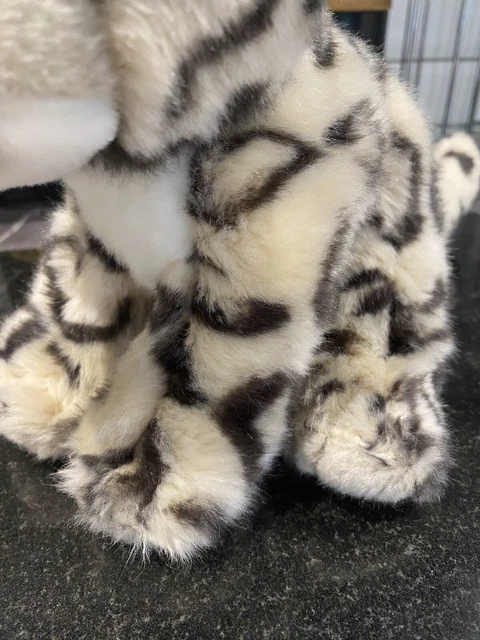 OFFICIAL WWF WORLD Wildlife Fund Snow Leopard Cub Soft Plush Toy 9
