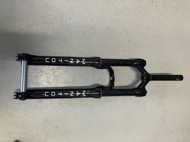 MANITOU CIRCUS EXPERT 26インチ Manitou Circus Expert Dirt Jump Fork 26