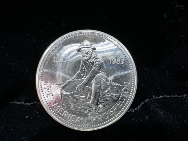 1983 KEY DATE 1 Oz ENGELHARD AMERICAN PROSPECTOR SILVER ROUND