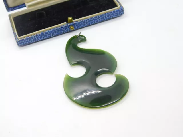 New Zealand Maori Nephrite Jade Koru Fish Hook Large Pendant Antique c1930 Deco 3