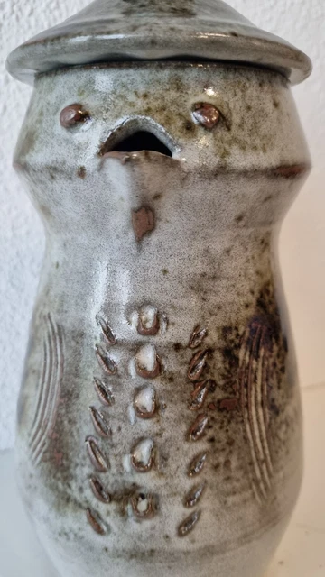 Belle verseuse en grès vernissé, oiseau stylisé, signature à décrypter 2