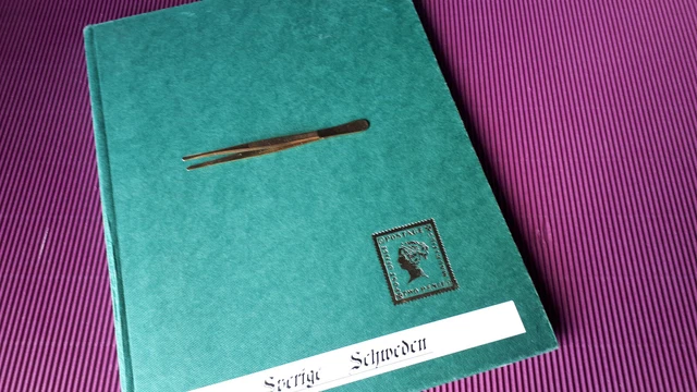 BRIEFMARKEN SAMMLUNG "SCHWEDEN", kleine gestempelte Sammlung auf 16 Albumseiten