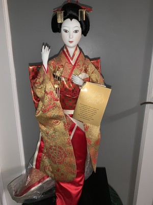 Franklin Mint Heirloom Geisha Porcelain Doll - Mariko the Japanese Bride  GB-198