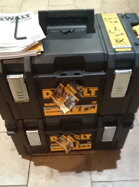DEWALT 18V XR 10 Piece Power Tool Kit with 4 x 5.0Ah Batteries