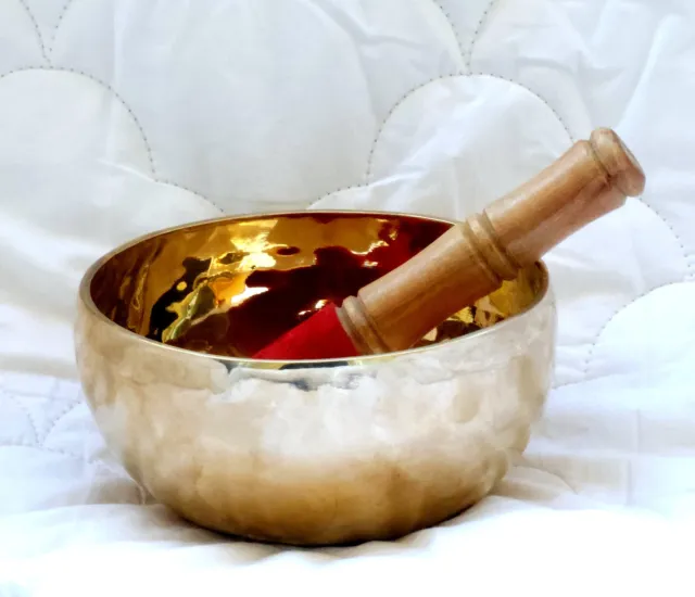 Tibetan Singing Bowl Handmade Himalayan Chakra Healing Meditation 550g