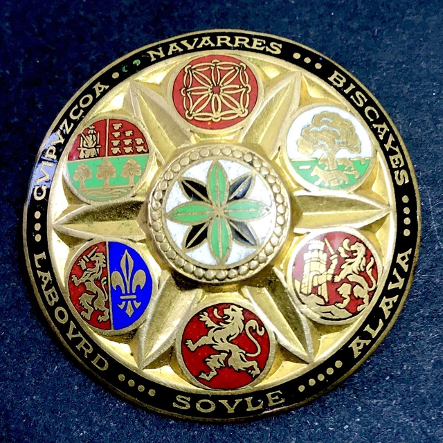 Grande Broche Fantaisie Vintage 80's forme tortue dorée Celine T. Saxe