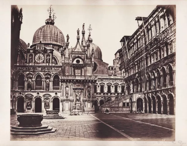 Doge's Palace Palazzo Ducal Venise Venice Venezia Photo Bertoja 1870