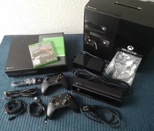 Xbox One Day One Edition, 500 GB, Kinect, 2 Controller, Forza 5, 14 Tg Live Gold
