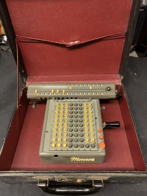 OLD Vintage Monroe L 160-X Calculating / Adding Machine + lock-in Case