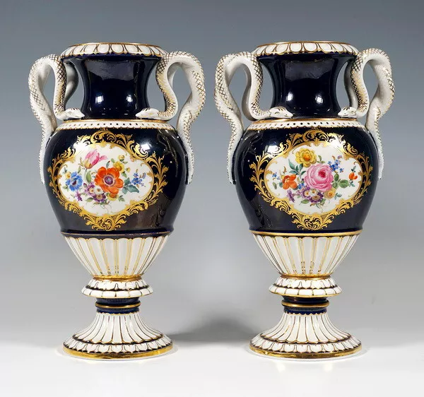 Paar Meissen Schlangenhenkel Vase Blau Gold  Blumen Bukett   Mnr: E153 Top