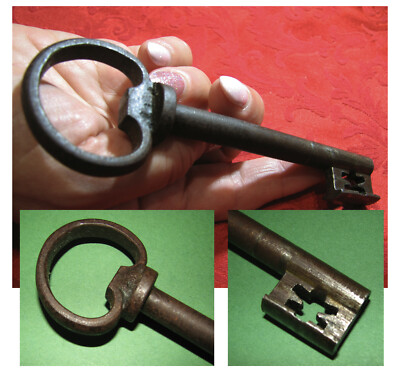 Antica Chiave Alto Adige XVIIS-Ancient key-394-Ancienne Clef-Alter Schlüssel 