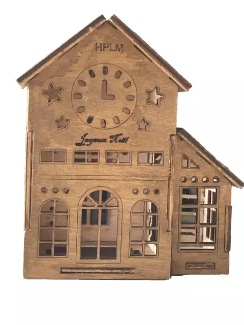 HPLM maquette maison de Noël 5 en bois