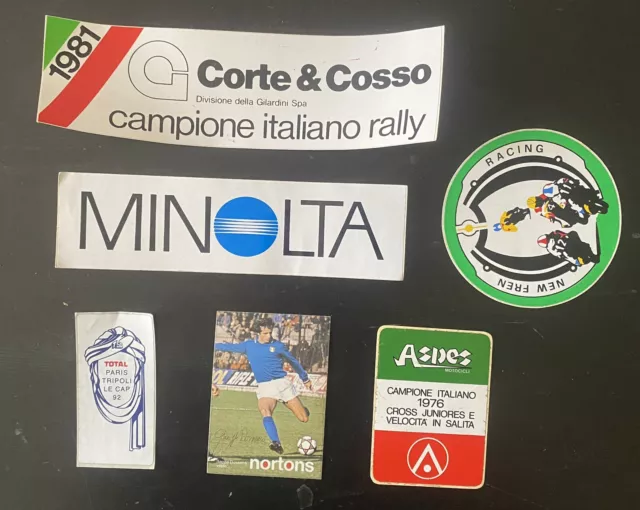 B) Lotto 1O ADESIVI VINTAGE STICKERS Anni 80/90 O'NEILL GILERA PUMA PANINARO ecc