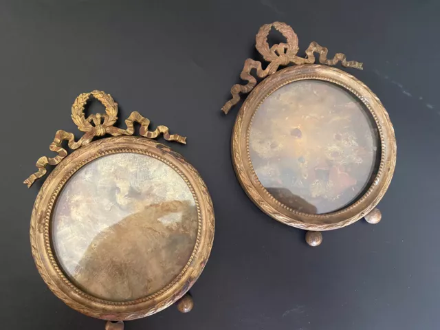 PAIR ANTIQUE FRENCH LOUIS XVI  ROUND PHOTO FRAME BRONZE 4” Wreath Ribbon Footed