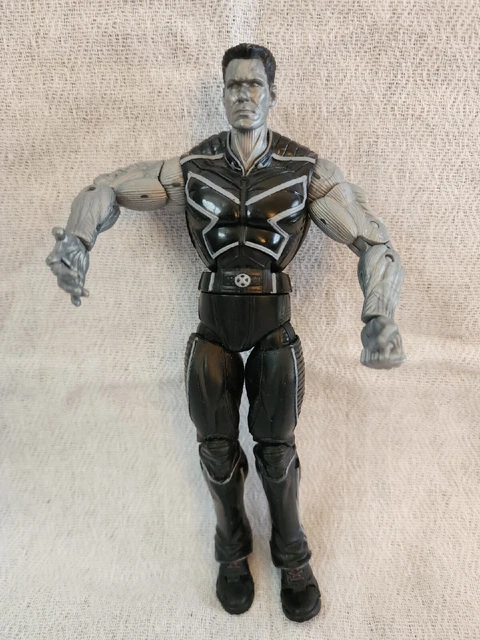 Hasbro - Colossus X-Men Last Stand Marvel Legends Action Figure