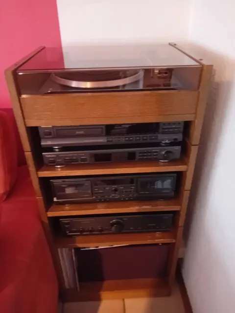 stereo anlage komplett mit Plattenspieler etc. sehr gut erhalten