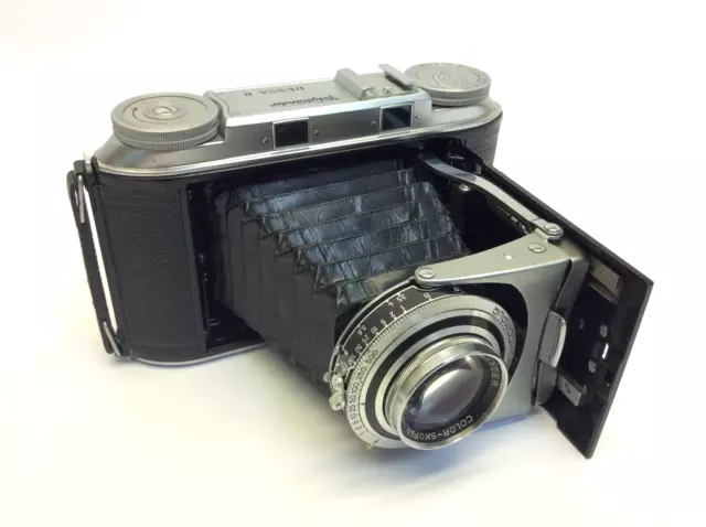 Fine Condition Vintage Bessa ii Voigtlander Rangefinder Camera 6x9 Color Skopar