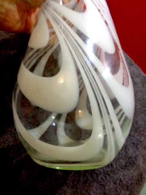 Vase Design En Verre De Murano Violet Vintage Années 60 - Hauteur 22 Cm, Diamètre 12 Cm, état Très Bon